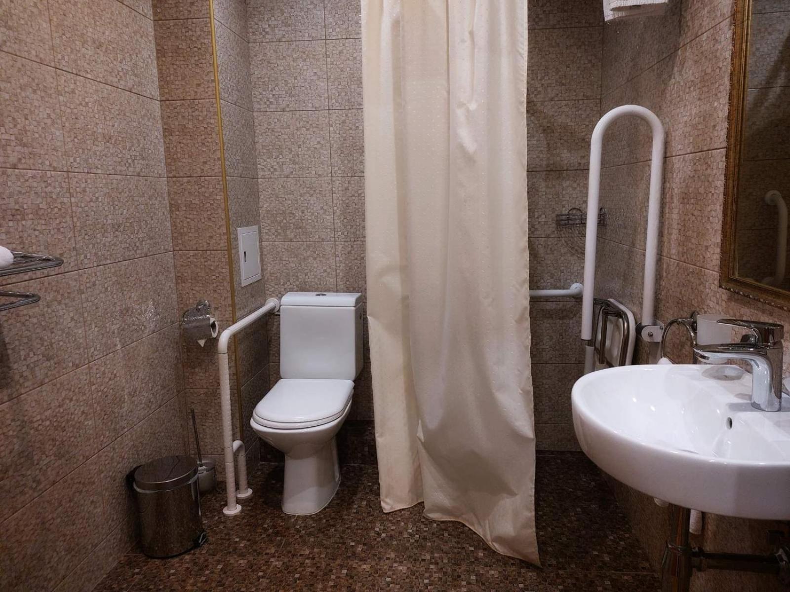 Hotel Optima Collection Podil Plaza Kijów Zewnętrze zdjęcie