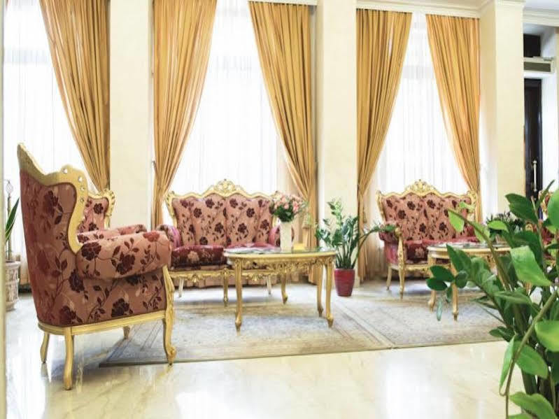 Hotel Optima Collection Podil Plaza Kijów Zewnętrze zdjęcie