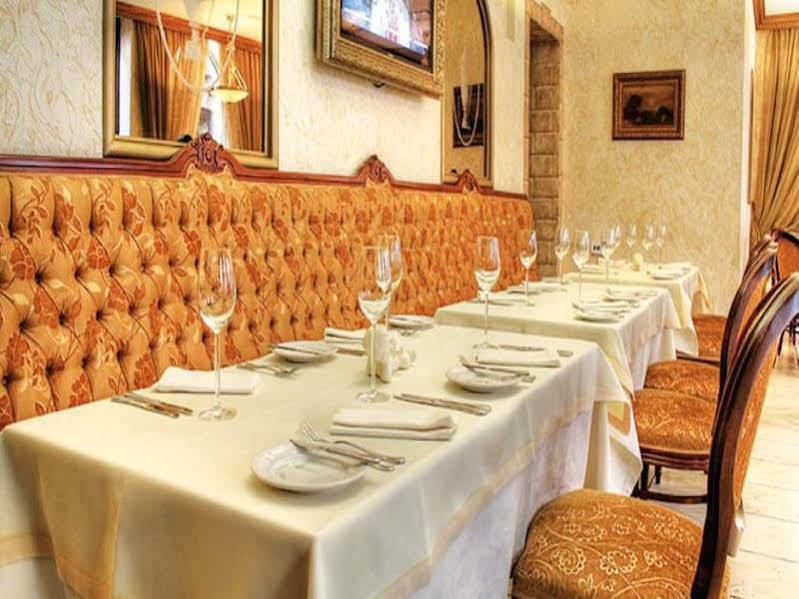 Hotel Optima Collection Podil Plaza Kijów Zewnętrze zdjęcie