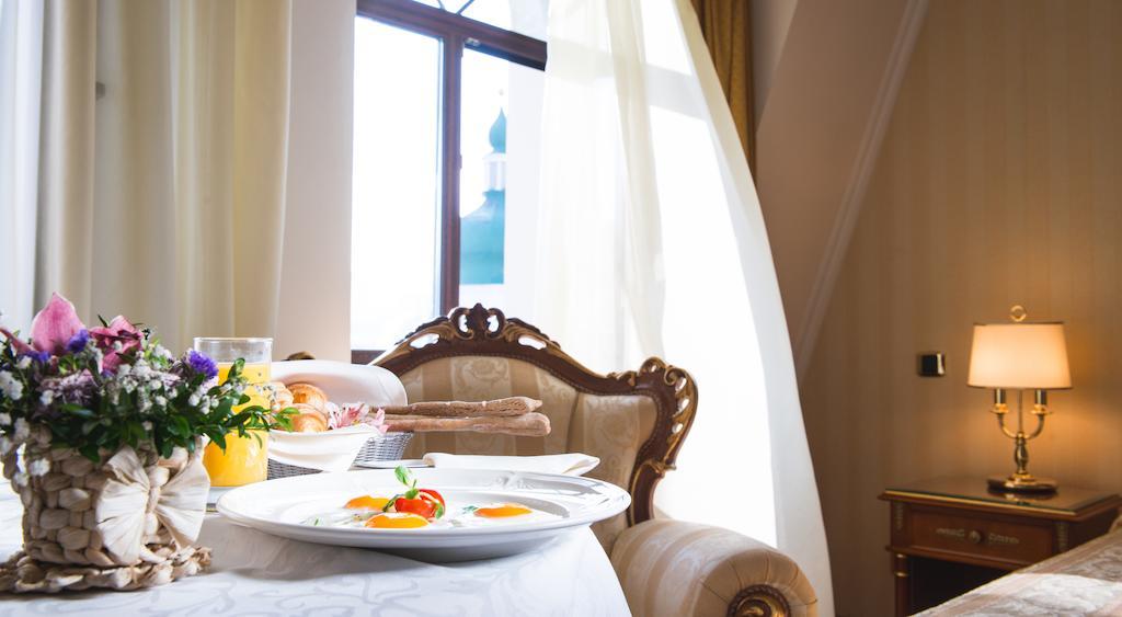Hotel Optima Collection Podil Plaza Kijów Zewnętrze zdjęcie